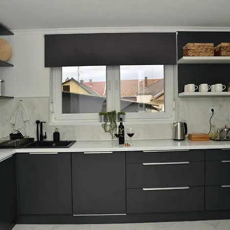 Apartment Bence Castle House