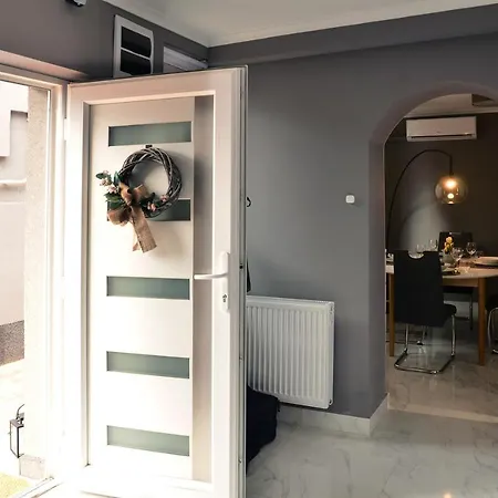 Apartment Bence Castle House Eger